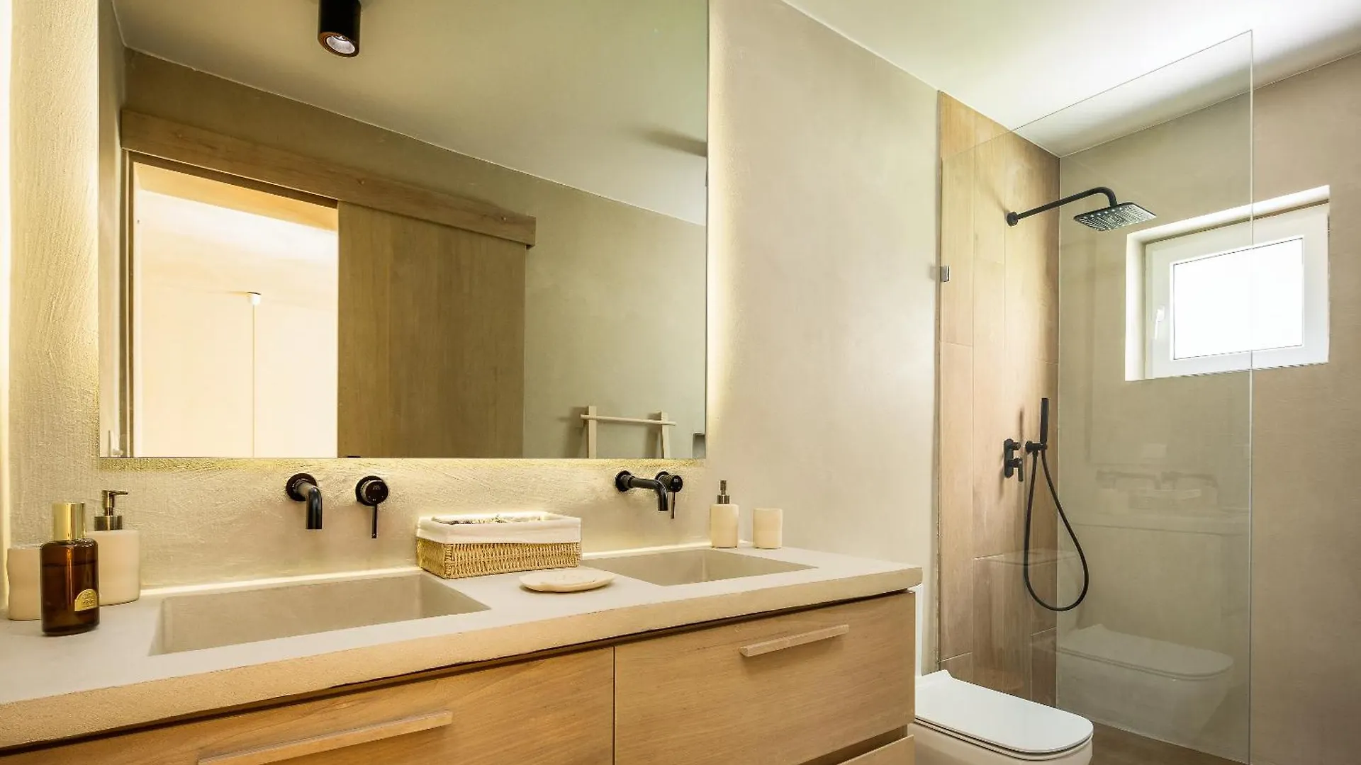 Beach House Bloom - Cabarete Luxury Rentals 0*,  多米尼加共和国
