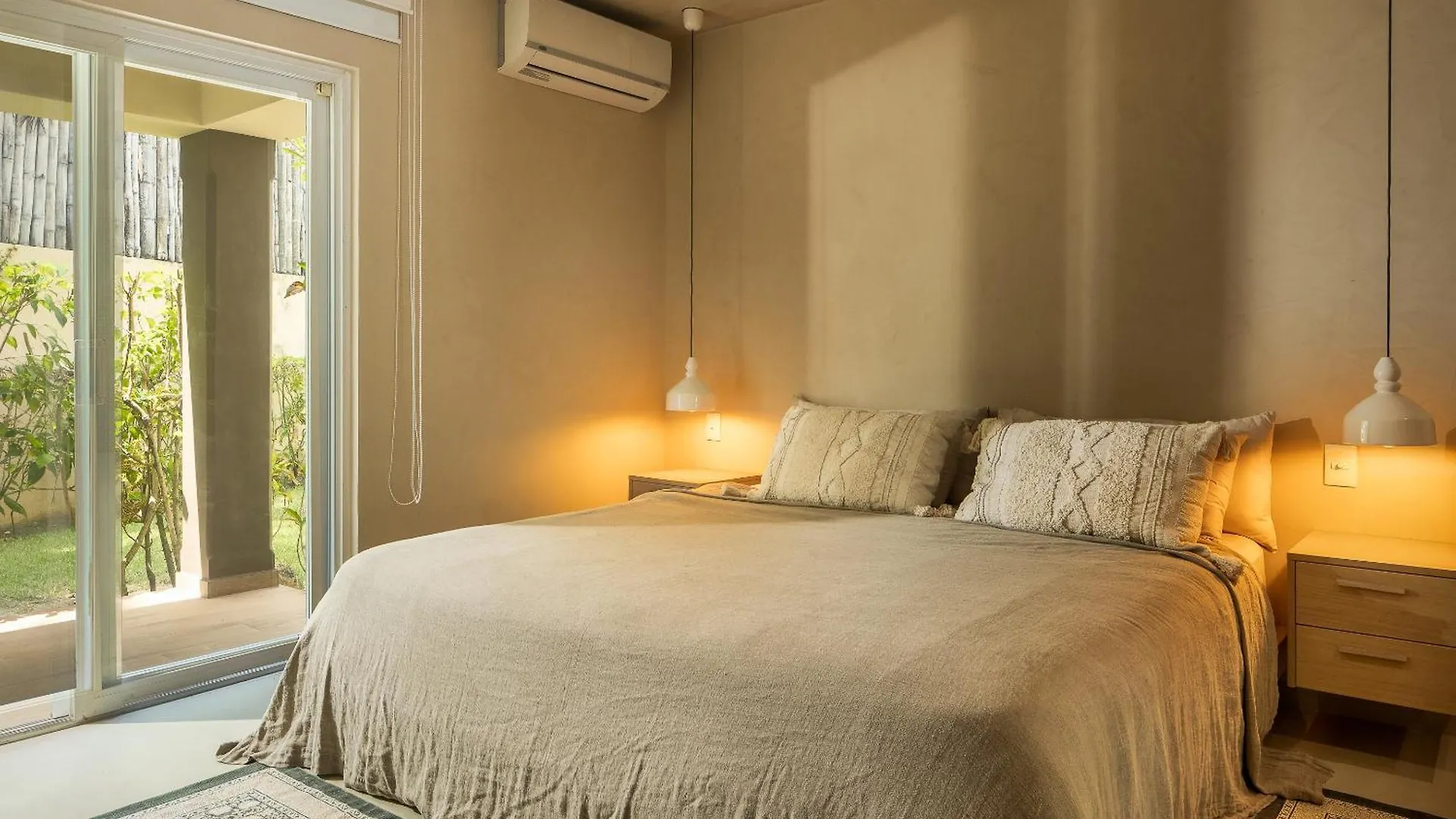 Beach House Bloom - Cabarete Luxury Rentals 0*,  多米尼加共和国